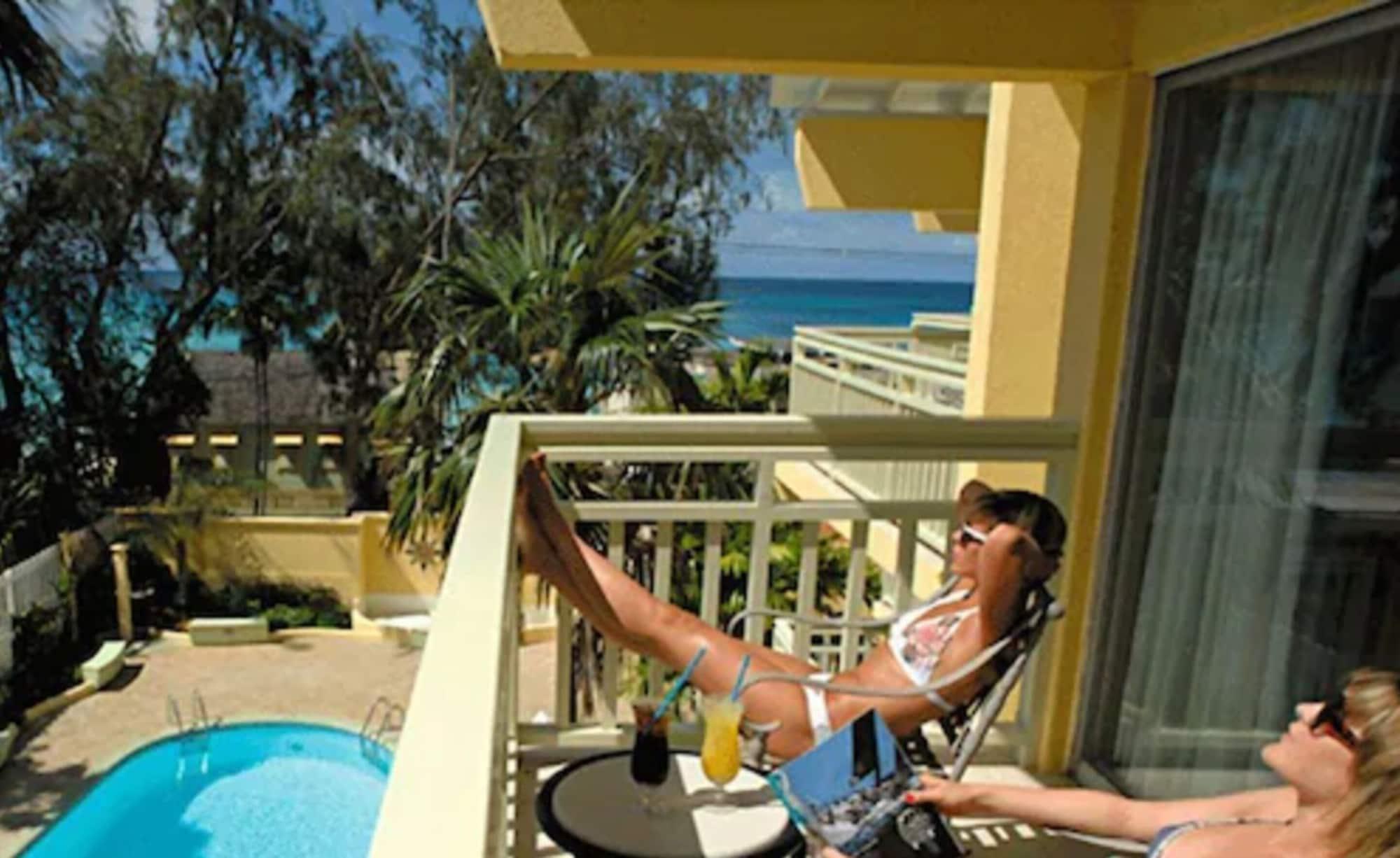 Golden Sands Hotel Κράιστ Τσερτς Εξωτερικό φωτογραφία