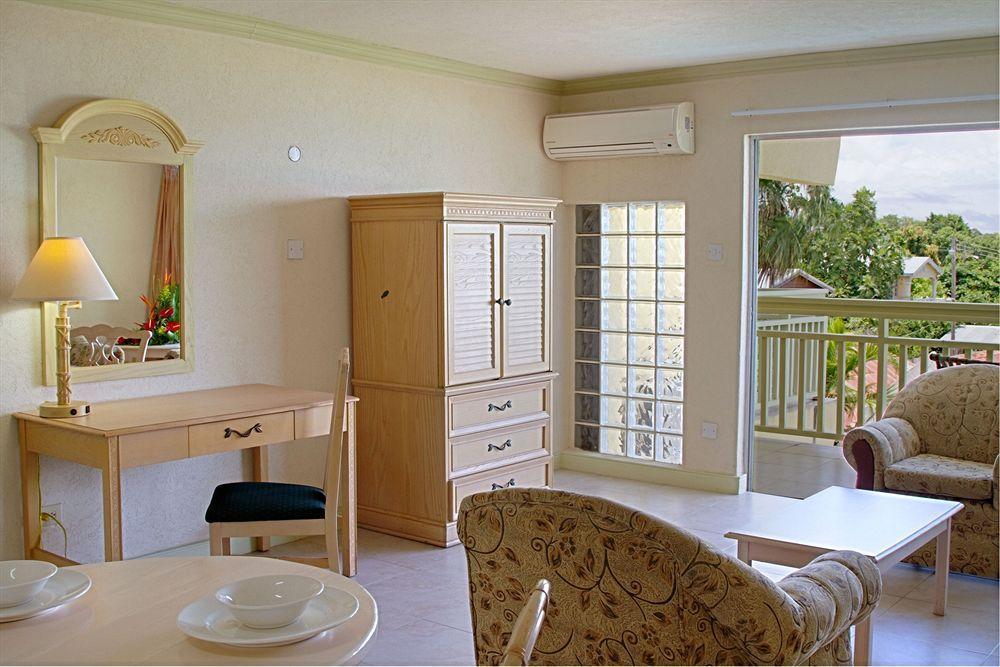 Golden Sands Hotel Κράιστ Τσερτς Εξωτερικό φωτογραφία